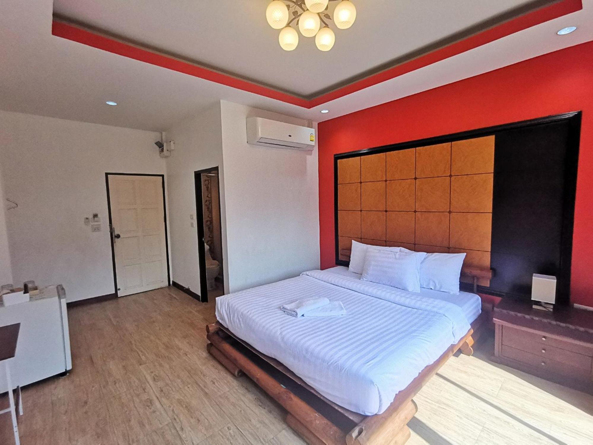 Kan Home Hotel Канчанабури Экстерьер фото