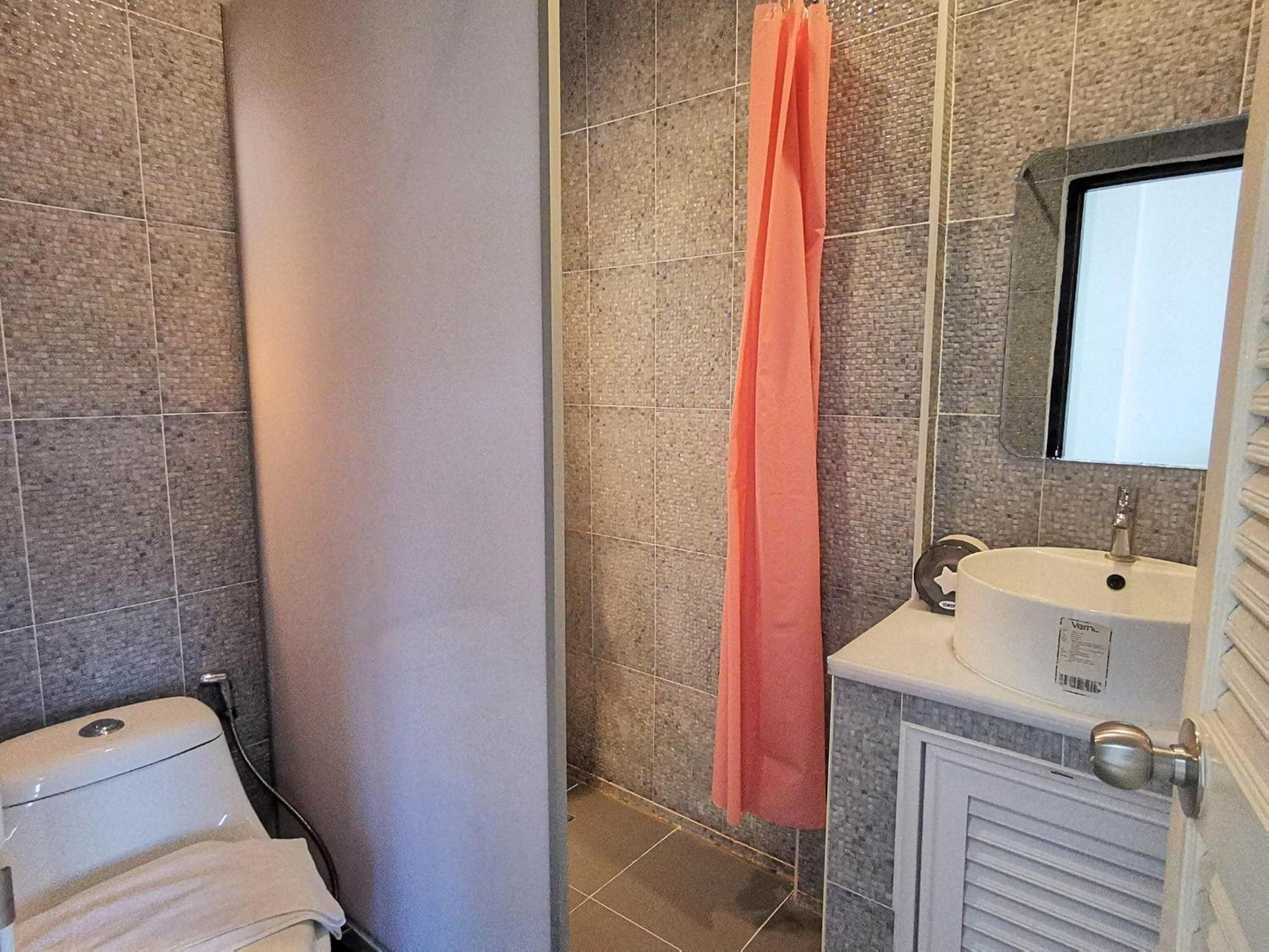 Kan Home Hotel Канчанабури Экстерьер фото